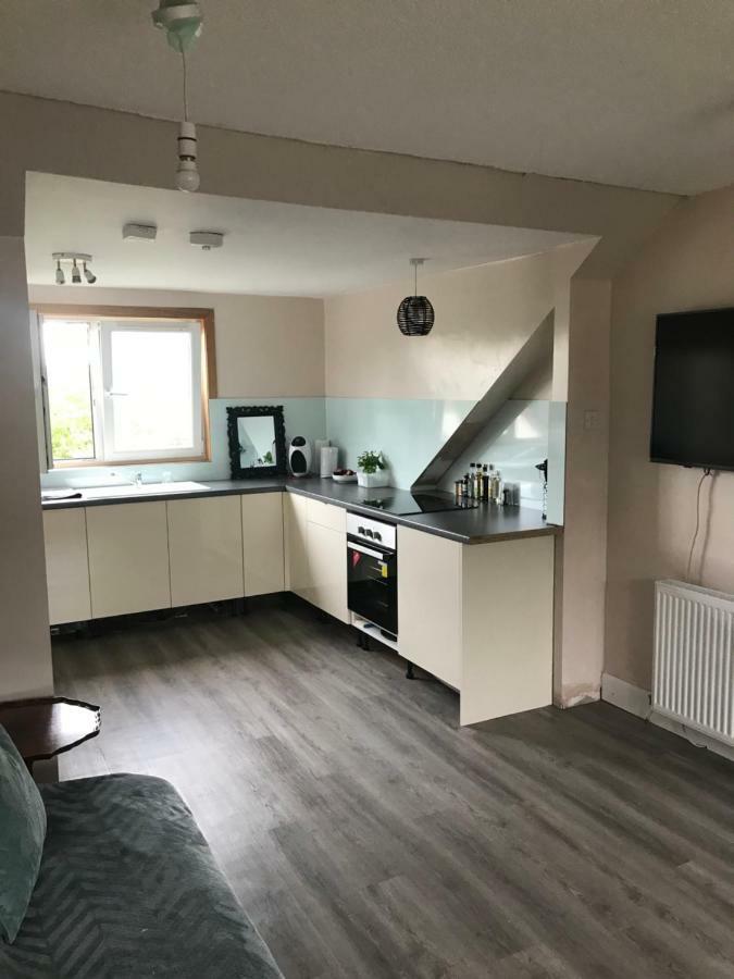 “A Wee Pad In Dunfermline” Apartment Bagian luar foto